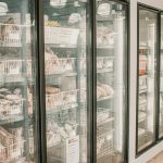 How Integrated Refrigeration Systems Reduce Operational Costs in F&B Businesses