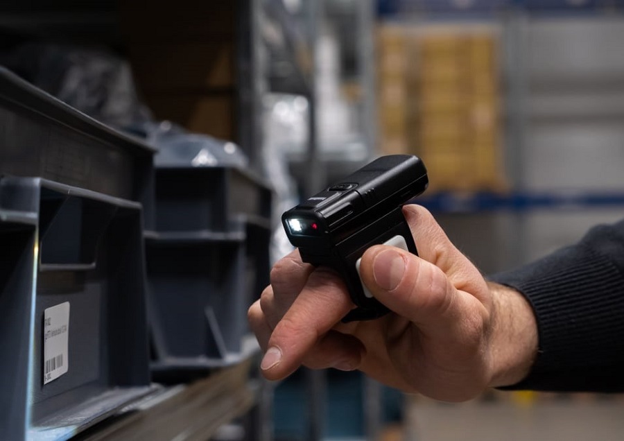 Handheld introduces new wearable RS60 Ring Scanner for logistics efficiency