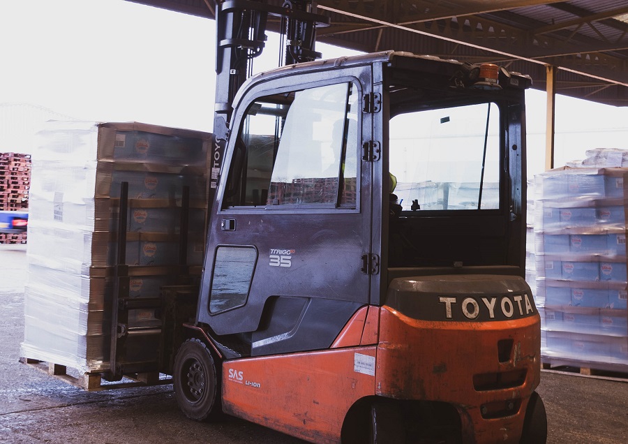 Switch from gas to lithium-ion powered forklifts brings productivity benefits for Whitworths