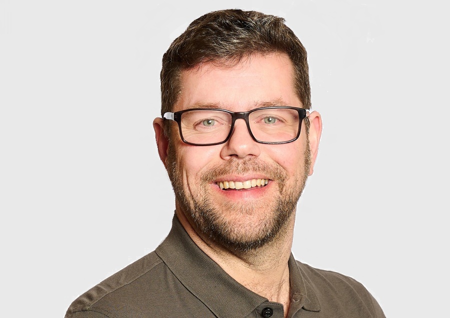 https://itsupplychain.com/wp-content/uploads/2026/09/Graeme-Stewart-Head-of-Public-Sector-Check-Point-900-x-636-Grey-Background.jpg