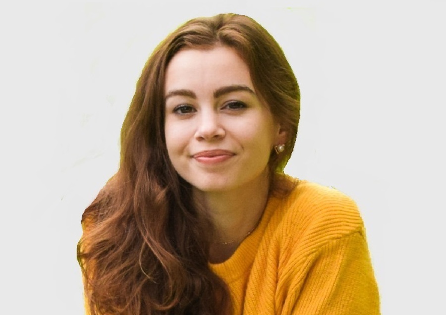 https://itsupplychain.com/wp-content/uploads/2026/10/Alice-Johnson.jpg-900-x-636-Grey-Background-3.jpg